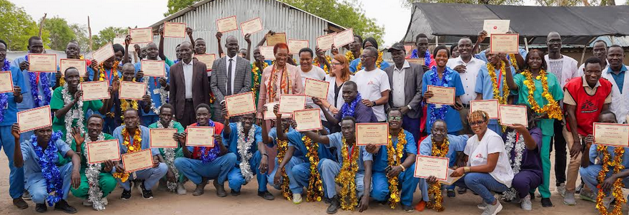 MSF nurses graduate in Lankien, Nyirol County, Jonglei [Photo: Radio Tamazuj]