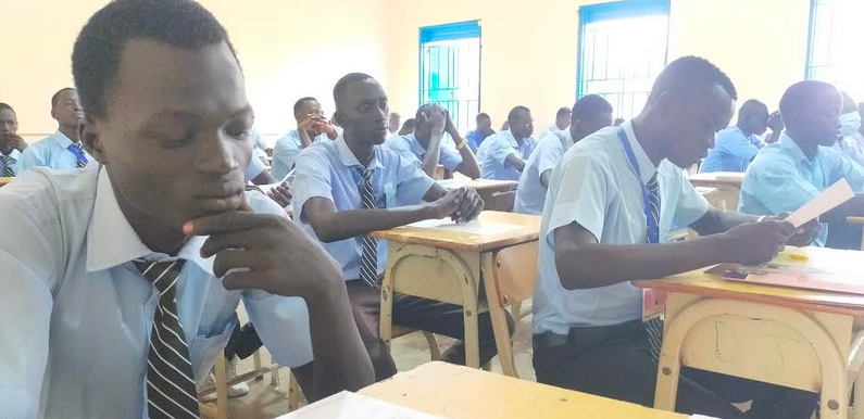 Students sitting examinations. (Photo: Radio Tamazuj)