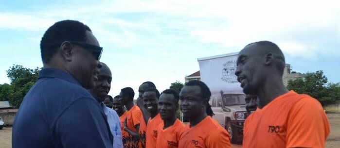SSFA President Agustino Madur greeted the players before the game. (Photo: Radio Tamazuj)