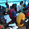 South Sudanese refugees attend a science class at a primary school in Leitchuor Refugee Camp, in Ethiopia’s Gambella regional state.© UNHCR/L.F.Godinho