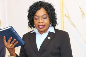 Health minister sworn in as Kiir backs SPLM-IO faction