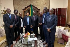 وفد من “صمود” يطلب وساطة جنوب أفريقيا لإنهاء الحرب في السودان