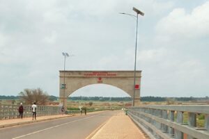 Wau traders demand compensation for shops demolished for new bridge