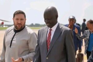AU delegation arrives in Juba, meets civil society