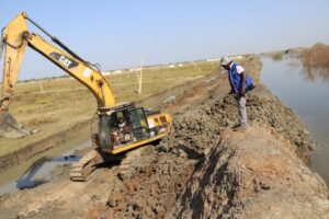 IOM, Unity State Government launch construction of 17 KM dyke