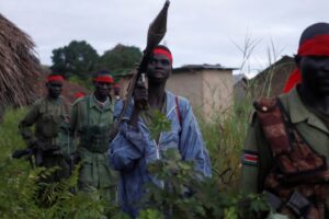 SPLA-IO kill 1 SSPDF soldier, injure 2 in Tambura ambush