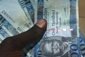 Suspected Red Belt members rob money transfer agency in Duk