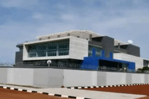 Central bank opens regional currency hub in Rumbek