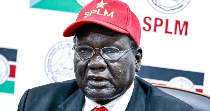 حزب سلفاكير يدافع عن التغييرات القيادية المتكررة في صفوفه