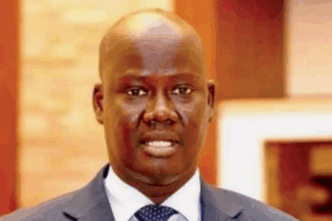 Kiir reappoints official accused of leaking oil money advance request