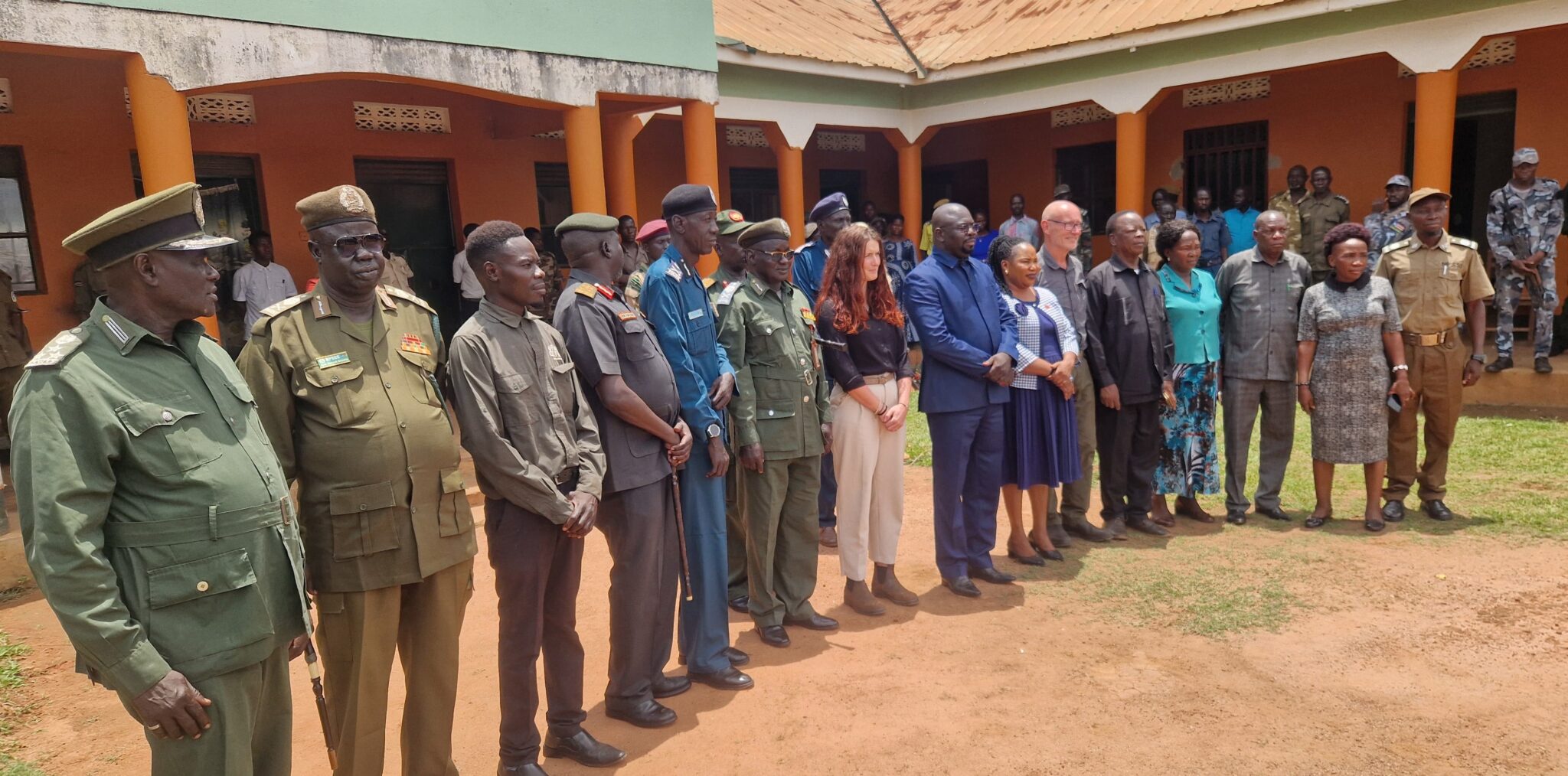 Governor Badagbu leads crackdown on illegal wildlife trade - Radio Tamazuj