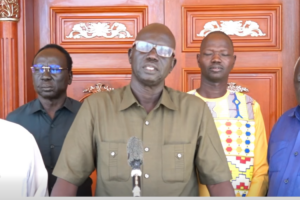Rumbek leaders urge end to public debate as Kiir reviews school transfer