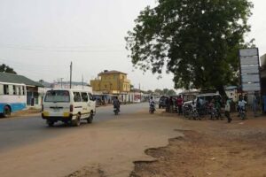 As prices soar, Juba shoppers turn to low-cost Chinese-owned retail shops