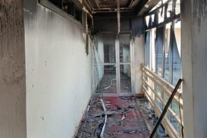 Fire destroys offices and documents at roads ministry