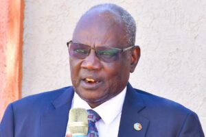 Makuei cautions against rushing EAC confederation constitution