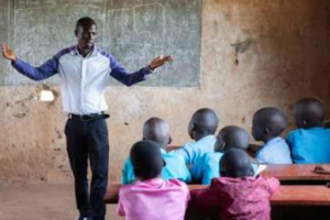 Yei education officials alarmed over teacher shortage as volunteers take over