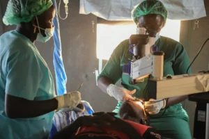 Free eye surgery camp targets Sudanese refugees in eastern Chad